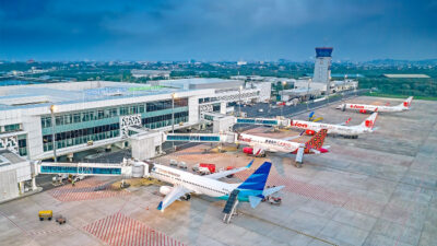 Mudik Lebaran, Pemerintah Resmi Turunkan Harga Tiket Pesawat Hingga 14 Persen