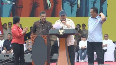 Presiden Prabowo Hadiri Peringatan May Day 2025 di Monas, Dengarkan Langsung Aspirasi Buruh