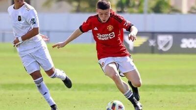 Jejak Sang Ayah: Kai Rooney, Putra Wayne Rooney, Promosi ke Skuad Manchester United U-19 di Usia 15 Tahun