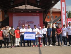 Meriah Kemerdekaan, BRI BO Tenggarong Gelar Cek Kesehatan Cuma-Cuma dan Penggalangan Dana untuk NTT